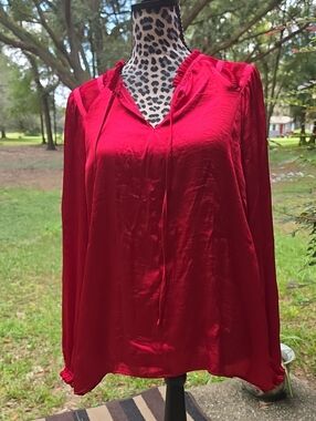 Women's Red V-Neck Tie Satin PHILOSOPHY top